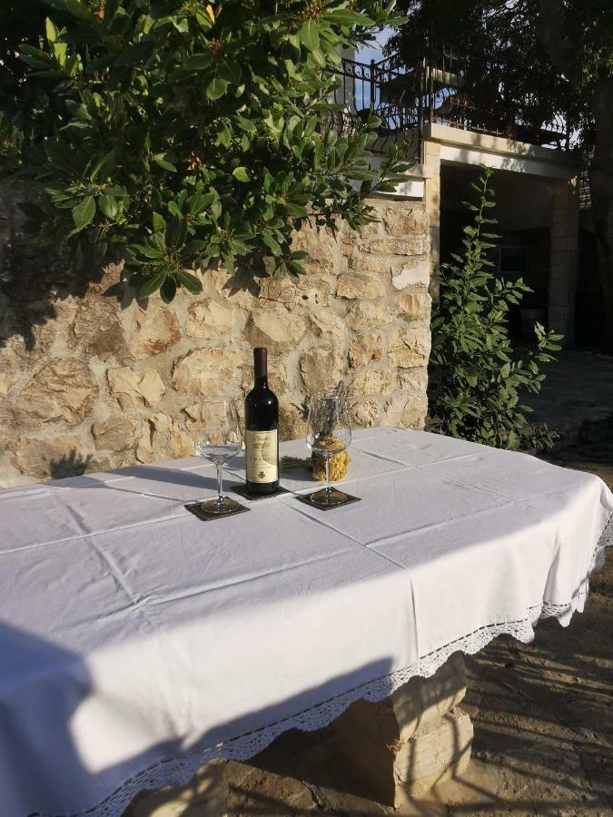 הוילה מאלי דרבניק Authentic House Pelegrinka מראה חיצוני תמונה