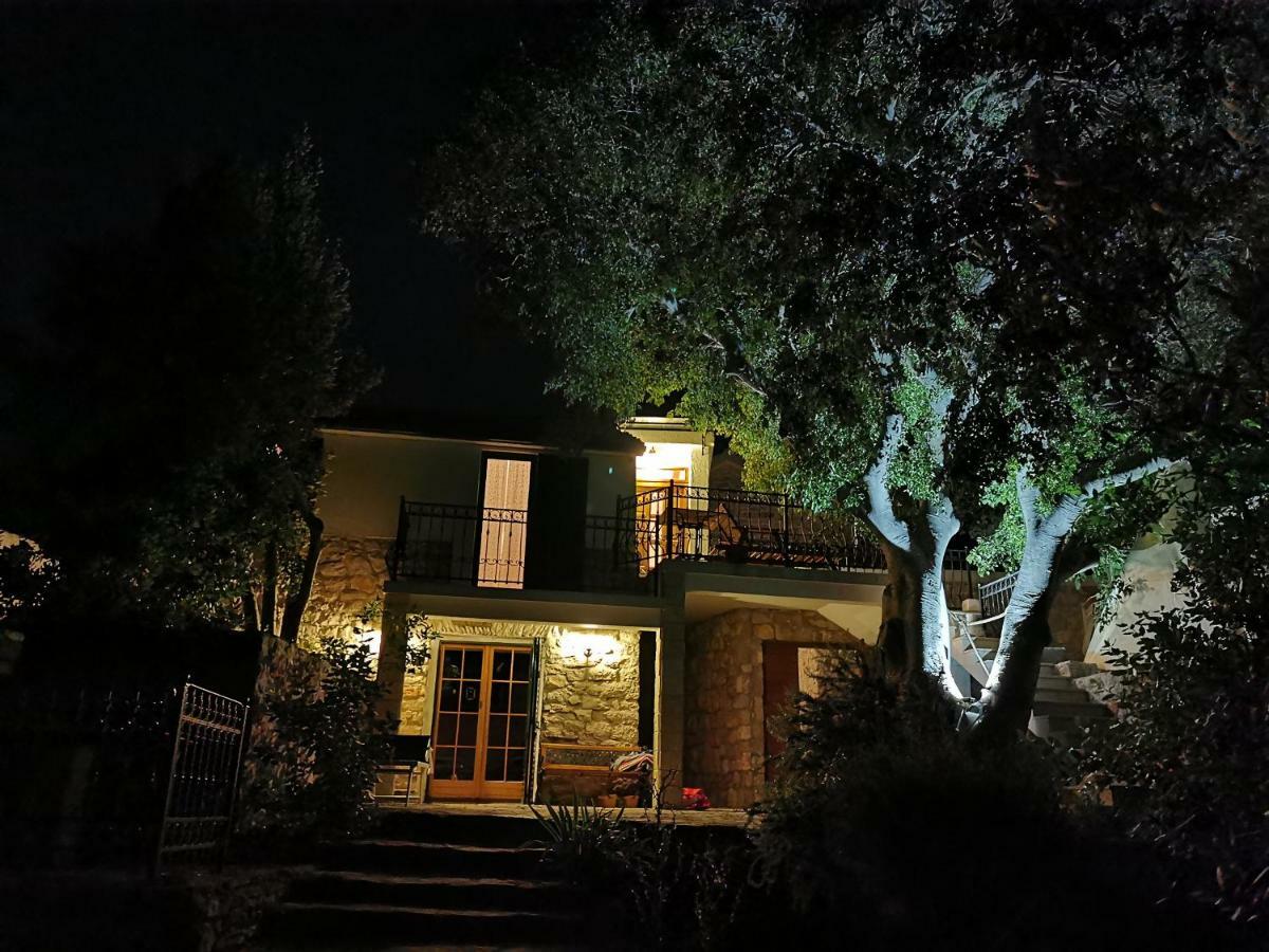 הוילה מאלי דרבניק Authentic House Pelegrinka מראה חיצוני תמונה