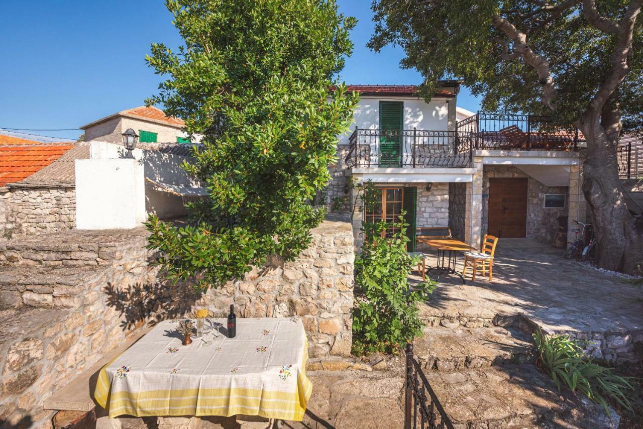 הוילה מאלי דרבניק Authentic House Pelegrinka מראה חיצוני תמונה